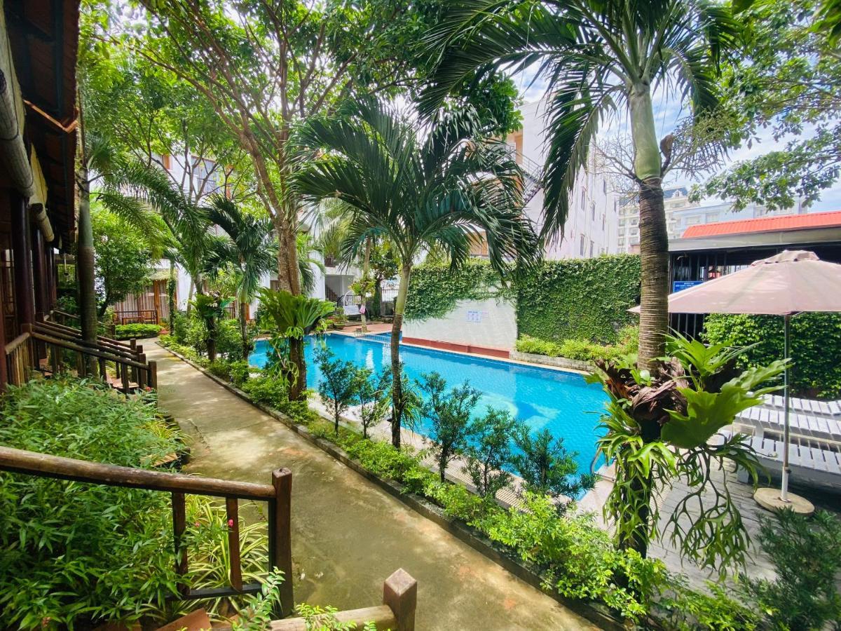 Dong Xuan Hong Hotel Phu Quoc Exterior photo